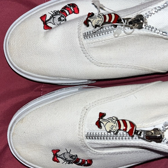 Dr. Seuss Canvas Sport Shoes Rare NEVER WORN SZ 8.5 - Picture 9 of 9